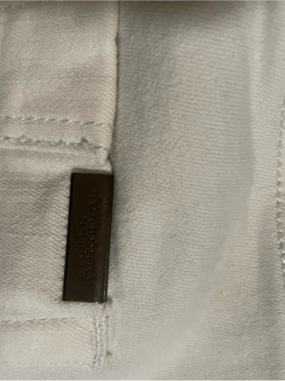 Burberry White Denim with Branded Metal Tab - Picture 3 of 4
